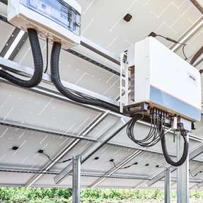 Von der Leistungselektronik bis hin zum Sicherheitsabschalter bieten die Wevo-Gießharze auf Silikonbasis individuellen Schutz für langlebige Komponenten.