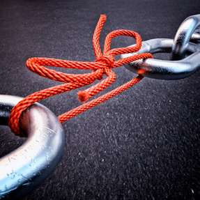 Hohe Anforderungen an Steckverbinder: Leistungsstarke und zertifizierte Lösungen für Industrie, Energie und Antriebstechnik.