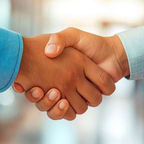 Seit 35 Jahren verbindet Schukat und GS Yuasa eine enge Partnerschaft – gemeinsam sorgen sie für eine zuverlässige Versorgung mit industriellen VRLA-Batterien und nachhaltigen Energielösungen.