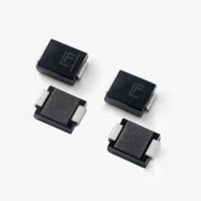 Die neuen TVS-Dioden in Automotive-Qualität senken die Stückkosten und schützen gleichzeitig GaN-/SiC-MOSFETs und IGBTs in BDU-, HVAC- und PTC-Systemen.