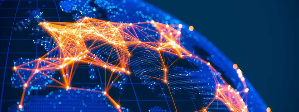 Weltwirtschaft stagniert: Handelskrieg und Zölle bremsen Wachstum, Risiken für Industrie und globale Lieferketten steigen.