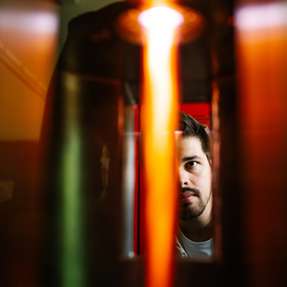 Plasmen werden mehrere tausend Grad heiß. Diese Energie lässt sich für die umweltfreundliche Produktion von Stahl und Wasserstoff nutzen.