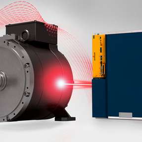 PowRex mit DST2-High-Torque-Motoren und b maXX-Servoantrieben: vollelektrischer Antrieb für Zerkleinerer, energieeffizient und wartungsarm – auch zur Umrüstung bestehender Schredder.
