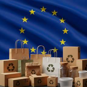 Ab 2026 verschärfen die EU-Ökodesign-Verordnung und begleitende Regelungen die Nachhaltigkeitsanforderungen an Produkte und Verpackungen.